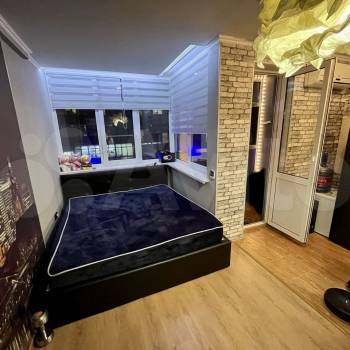 Продается 1-комнатная квартира, 30 м²
