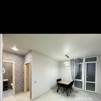 Сдается 1-комнатная квартира, 38 м²