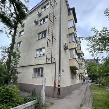 Сдается 2-х комнатная квартира, 42 м²