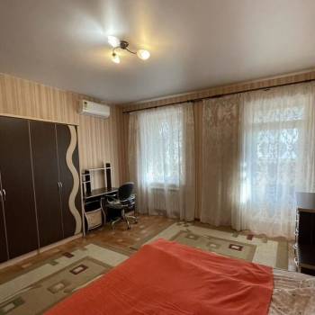 Сдается 2-х комнатная квартира, 65 м²