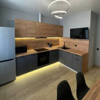 Сдается 2-х комнатная квартира, 67 м²