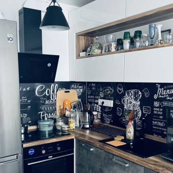 Продается 1-комнатная квартира, 37 м²