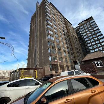 Продается 2-х комнатная квартира, 75 м²