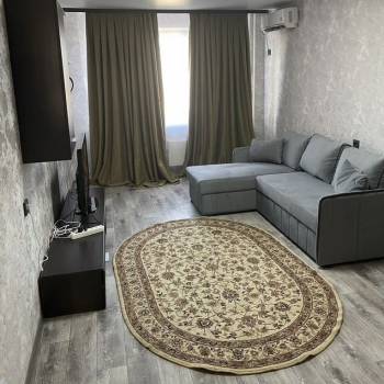 Сдается 1-комнатная квартира, 43 м²