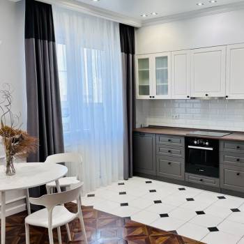 Продается 3-х комнатная квартира, 104 м²