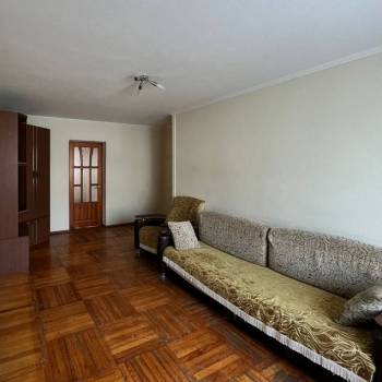 Продается 3-х комнатная квартира, 57,9 м²