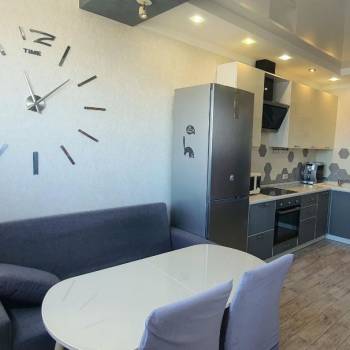 Продается 1-комнатная квартира, 38,6 м²