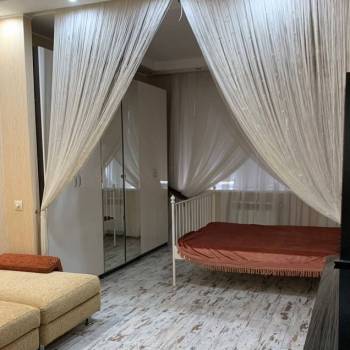 Продается 1-комнатная квартира, 45 м²