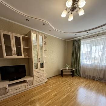 Сдается 1-комнатная квартира, 50 м²