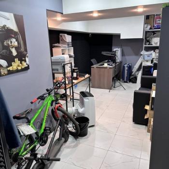 Продается Нежилое помещение, 17 м²