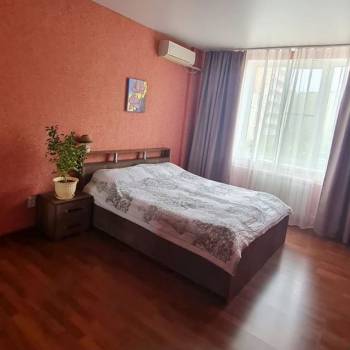 Продается 2-х комнатная квартира, 56 м²