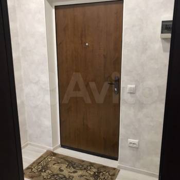 Сдается 1-комнатная квартира, 38 м²