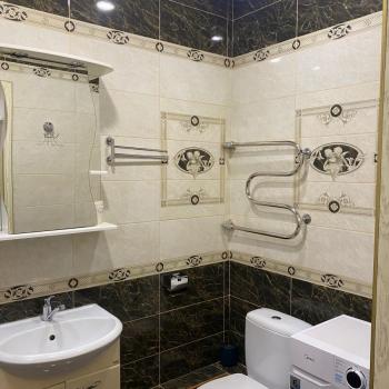 Сдается 1-комнатная квартира, 42 м²