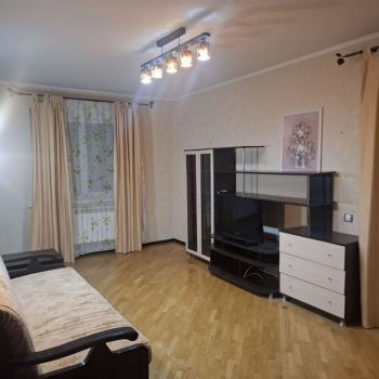 Сдается 1-комнатная квартира, 48 м²