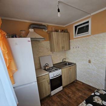 Продается 1-комнатная квартира, 30,8 м²