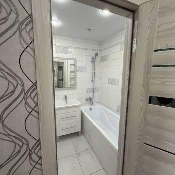 Сдается 1-комнатная квартира, 46,5 м²