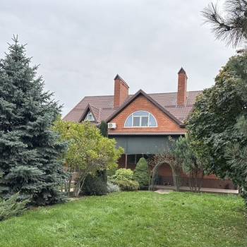 Продается Дом, 288 м²