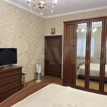 Продается Дом, 288 м²