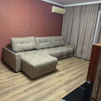 Продается 1-комнатная квартира, 38,1 м²