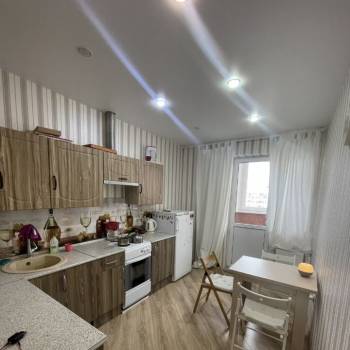 Сдается 1-комнатная квартира, 35 м²