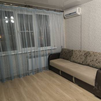 Сдается 1-комнатная квартира, 40 м²