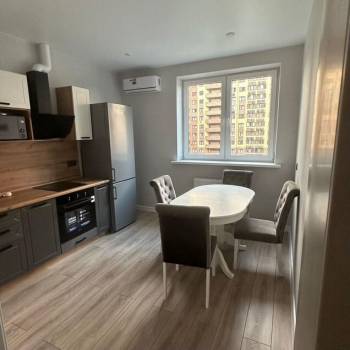 Сдается 2-х комнатная квартира, 54 м²