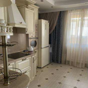 Продается 2-х комнатная квартира, 74 м²