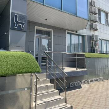 Сдается Нежилое помещение, 132,3 м²