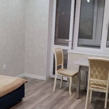 Сдается 1-комнатная квартира, 44 м²