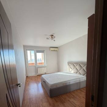 Сдается Многокомнатная квартира, 100 м²