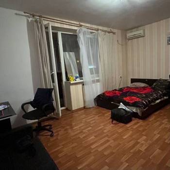 Продается 1-комнатная квартира, 47,5 м²