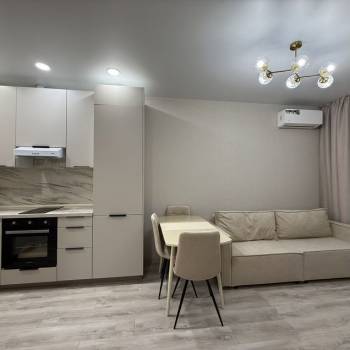 Сдается 1-комнатная квартира, 40 м²