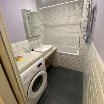 Сдается Многокомнатная квартира, 84 м²