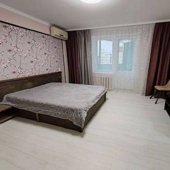 Сдается 1-комнатная квартира, 45 м²