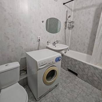 Сдается 1-комнатная квартира, 45 м²