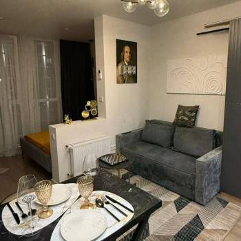 Продается 1-комнатная квартира, 19 м²