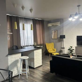 Сдается 2-х комнатная квартира, 88 м²