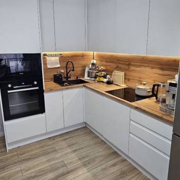 Продается Многокомнатная квартира, 80 м²