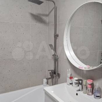 Продается Многокомнатная квартира, 80 м²