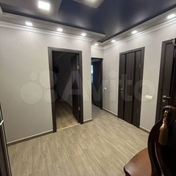 Сдается Многокомнатная квартира, 70 м²