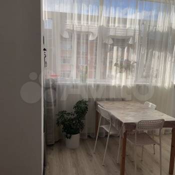 Продается 1-комнатная квартира, 38,5 м²