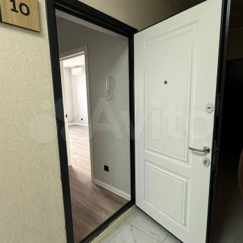 Продается 1-комнатная квартира, 31,9 м²