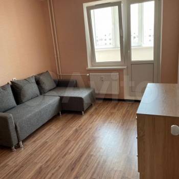Сдается 2-х комнатная квартира, 65 м²