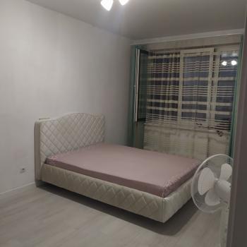 Продается 1-комнатная квартира, 37,4 м²