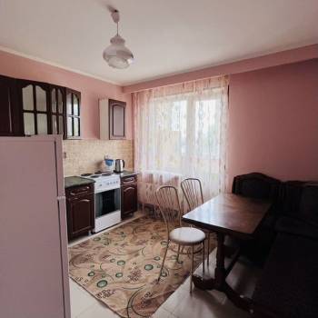 Сдается 1-комнатная квартира, 39 м²