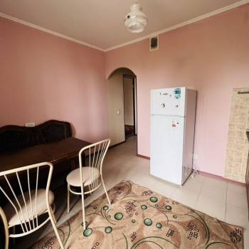 Сдается 1-комнатная квартира, 39 м²