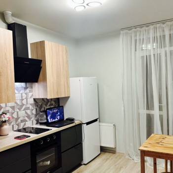 Сдается 1-комнатная квартира, 40 м²