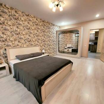 Продается 1-комнатная квартира, 48 м²