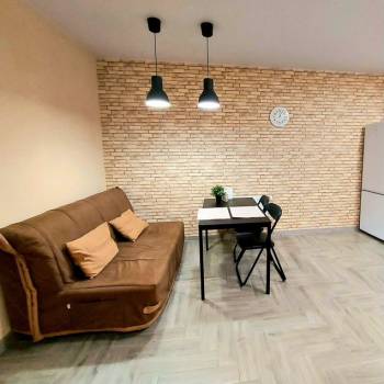 Продается 1-комнатная квартира, 48 м²
