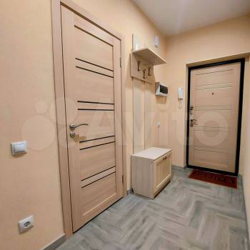Продается 1-комнатная квартира, 48 м²